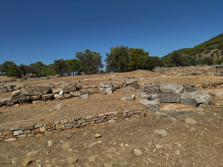 Ο αρχαιολογικός χώρος στο ναό του Ποσειδώνα