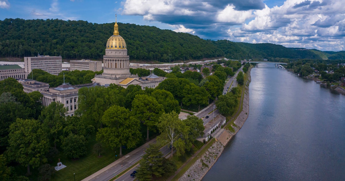 West Virginia Hit Hard By Heavy Rain And Flooding | HuffPost Latest News - Vimarsana News