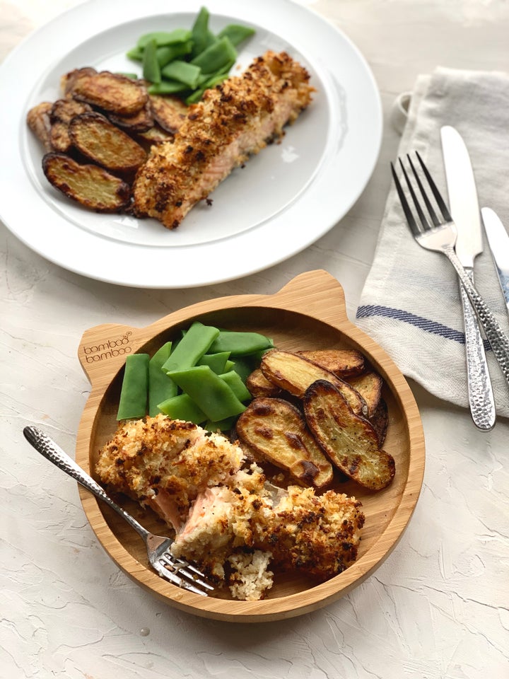 Garlic bread salmon