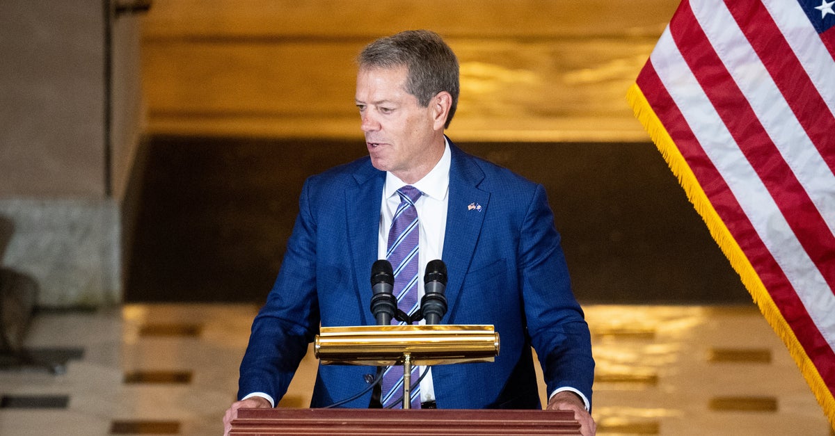 Nebraska Governor Signs Order Narrowly Defining Sex As That Assigned At Birth