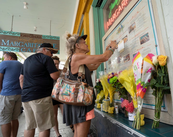 The Touching Tribute From Margaritaville To Jimmy Buffett