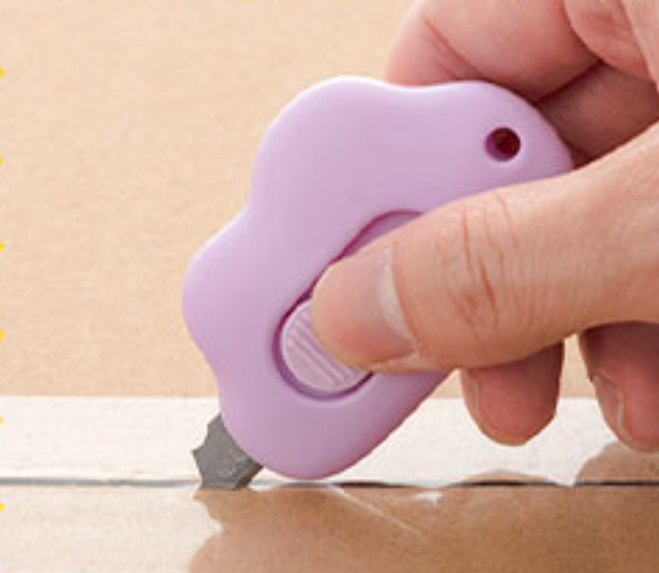 Cute Trendy PURPLE Cloud Box Cutter, Mini Paper Cutter