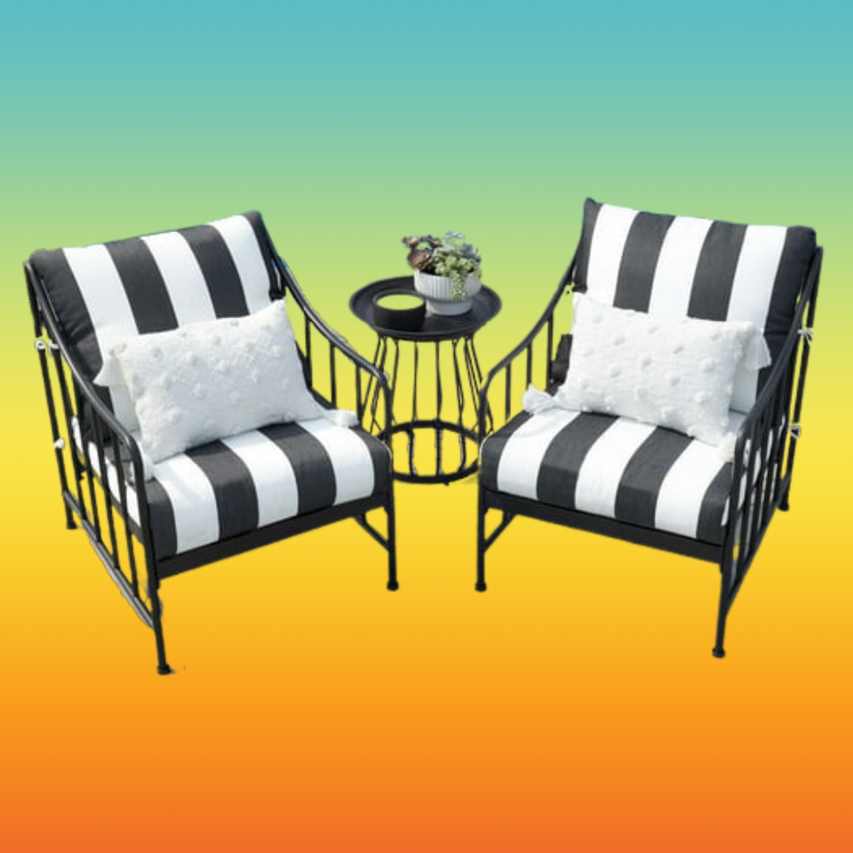 Outdoor furniture store at homegoods