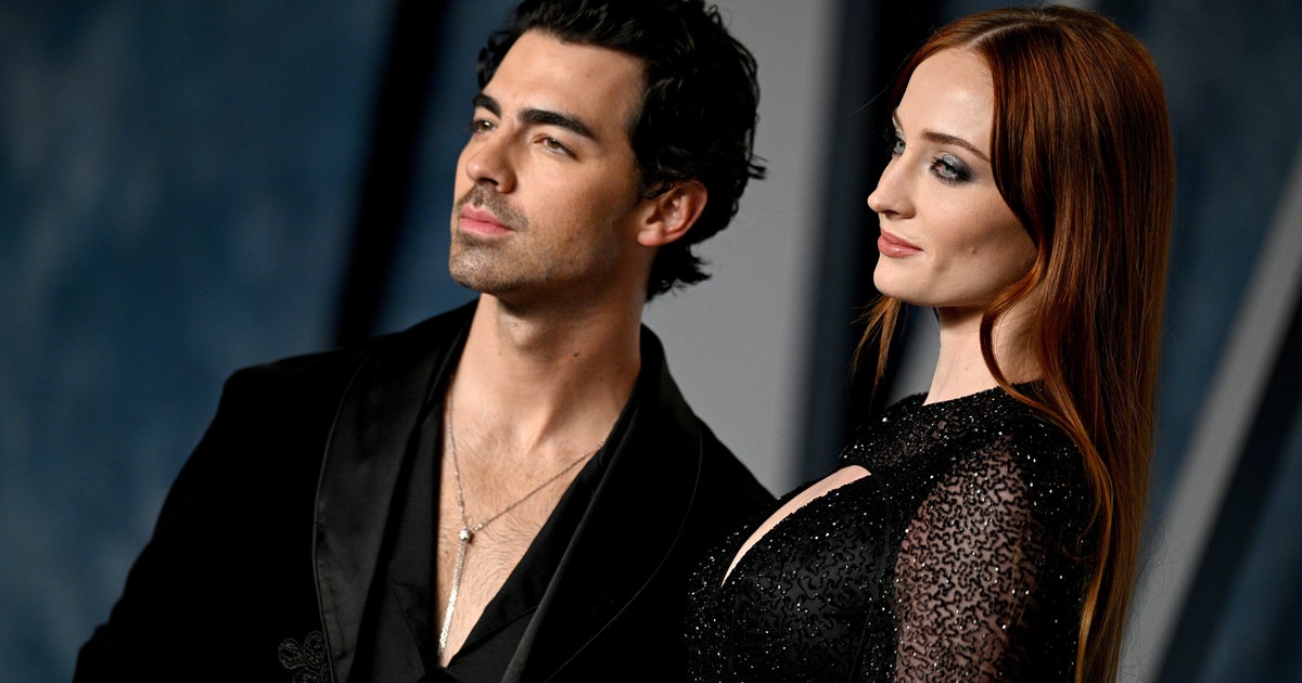 Yes, Joe Jonas And Sophie Turner's Divorce Is Wrecking Us. There's A Reason Why - Vimarsana News