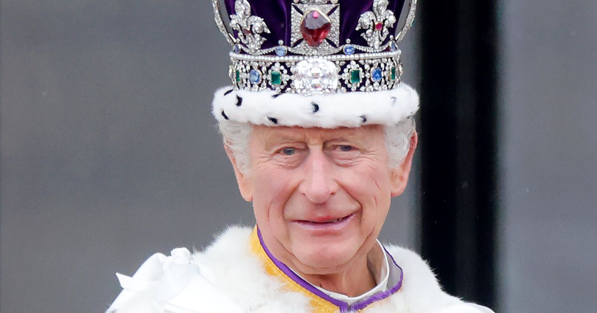 La première année du roi Charles a été semée de désastres en matière de relations publiques