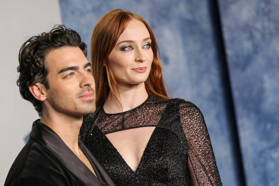 No, Joe Jonas Doesn’t Deserve A Gold Star For Parenting While Sophie Turner Works In England 64fb434f2300003200cd668d