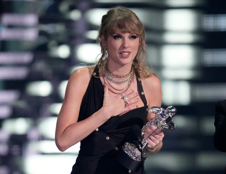 Η Taylor Swift στα MTV Video Music Awards, 12 Σεπτεμβρίου 2023. (Photo by Charles Sykes/Invision/AP)