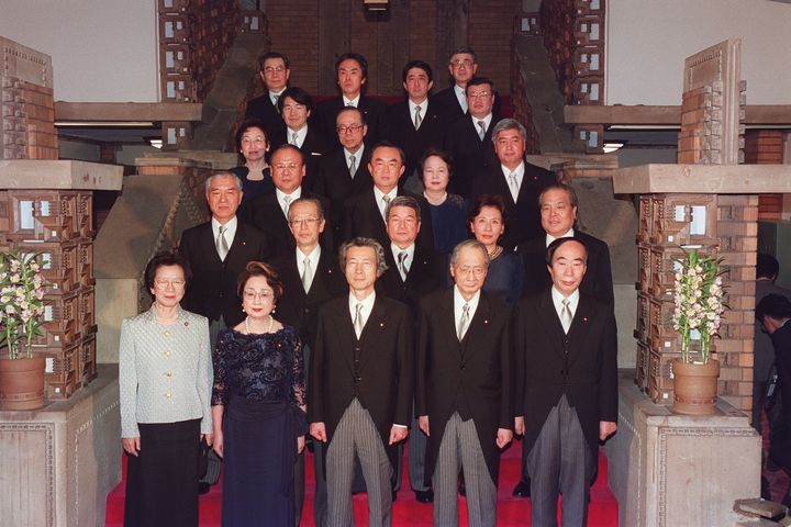第1次小泉内閣（2001年04月26日、東京・首相官邸）