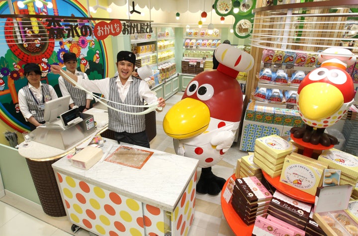 金丸さんが立ち上げたアンテナショップ、東京駅「東京おかしランド」内の「森永のおかしなおかし屋さん」