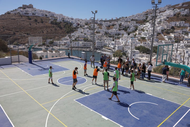 Το ανακαινισμένο γήπεδο του Γυμνασίου της Αστυπάλαιας