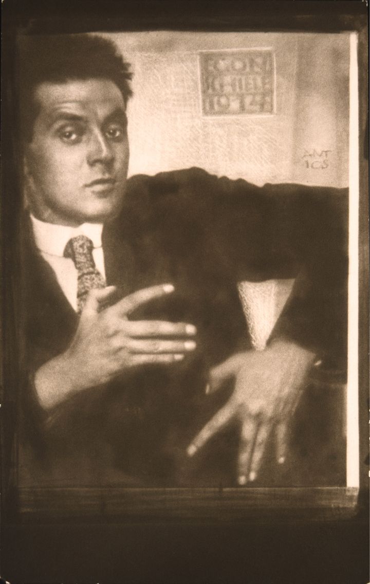 Ο Έγκον Σίλε το 1914, φωτογραφημένος από τον Anton Josef Trcka (Antios) (Photo by Austrian Archives/Imagno/Getty Images)