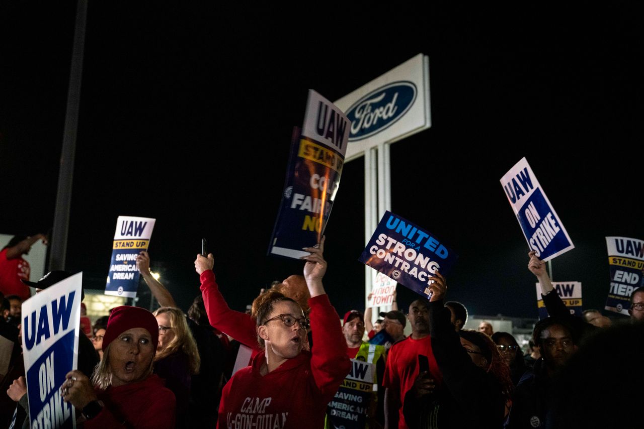 United Auto Workers members and supporters gather at Ford’s Michigan Assembly Plant in Wayne, Michigan, on Thursday. The plant was one of three "Big Three" facilities struck by the UAW after the automakers failed to reach a deal with the union.