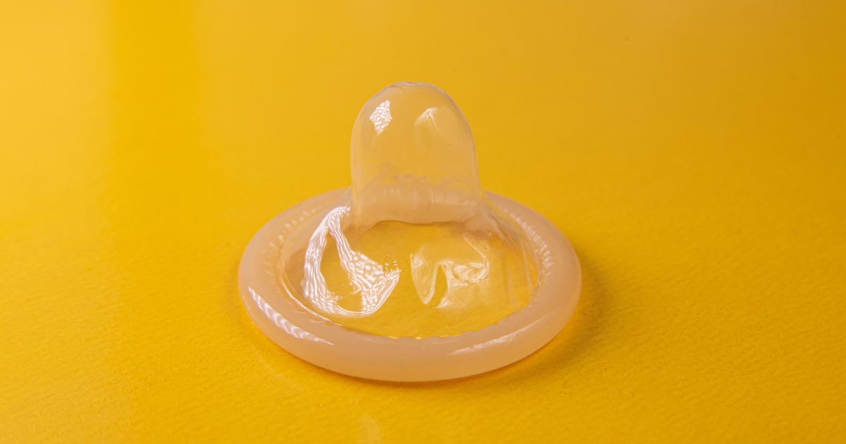 Gonorrhoea Surge: Condom Use Urged For University Freshers | HuffPost ...