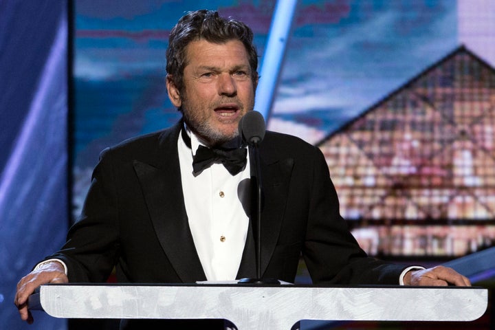 Ο Jann Wenner, συνιδρυτής και εκδότης του περιοδικού Rolling Stone, μιλάει κατά τη διάρκεια της 29ης ετήσιας τελετής εισαγωγής στο Rock and Roll Hall of Fame στο Barclays Center στο Μπρούκλιν της Νέας Υόρκης στις 10 Απριλίου 2014.