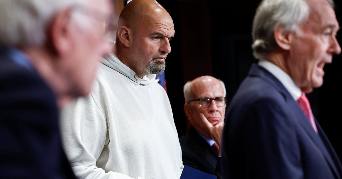 Looser Senate Dress Code Has Republicans Howling Looser Senate Dress Code Has Republicans Howling