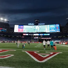 Dolphins rout Broncos 70-20, scoring the most points by an NFL team in a  game since 1966