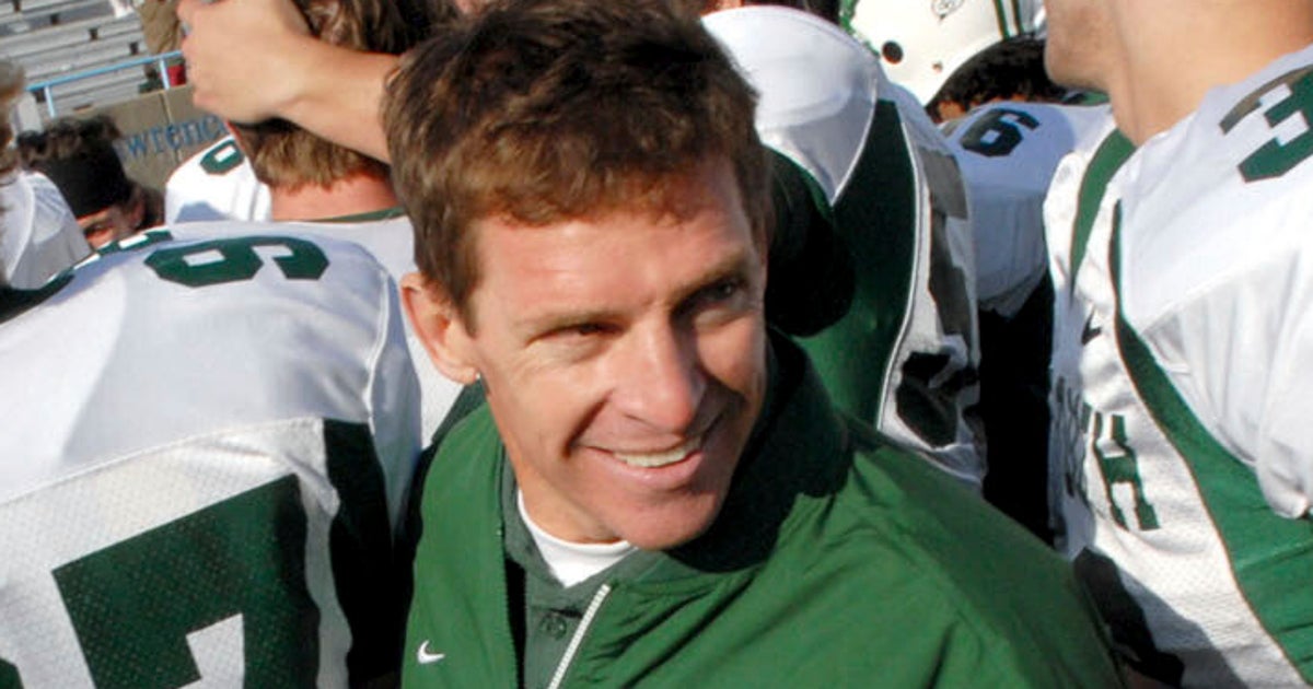 Buddy Teevens, Innovative Dartmouth Football Coach, Dead At 66 Buddy Teevens, Innovative Dartmouth Football Coach, Dead At 66