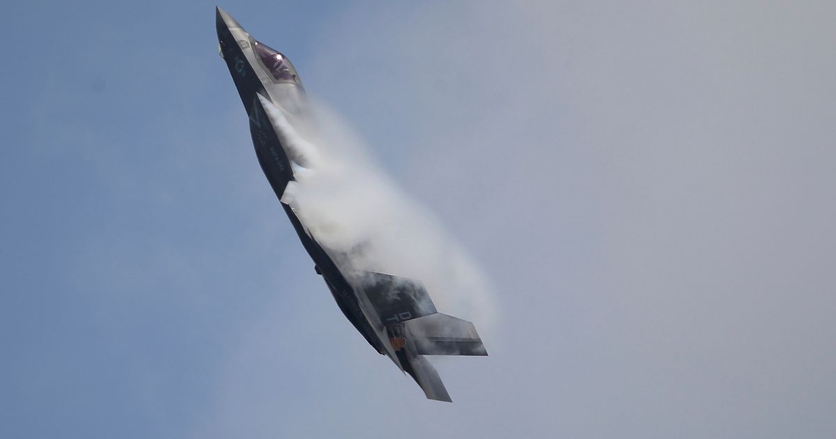 Listen To The Wild 911 Call Made After U.S. Fighter Jet Went Missing