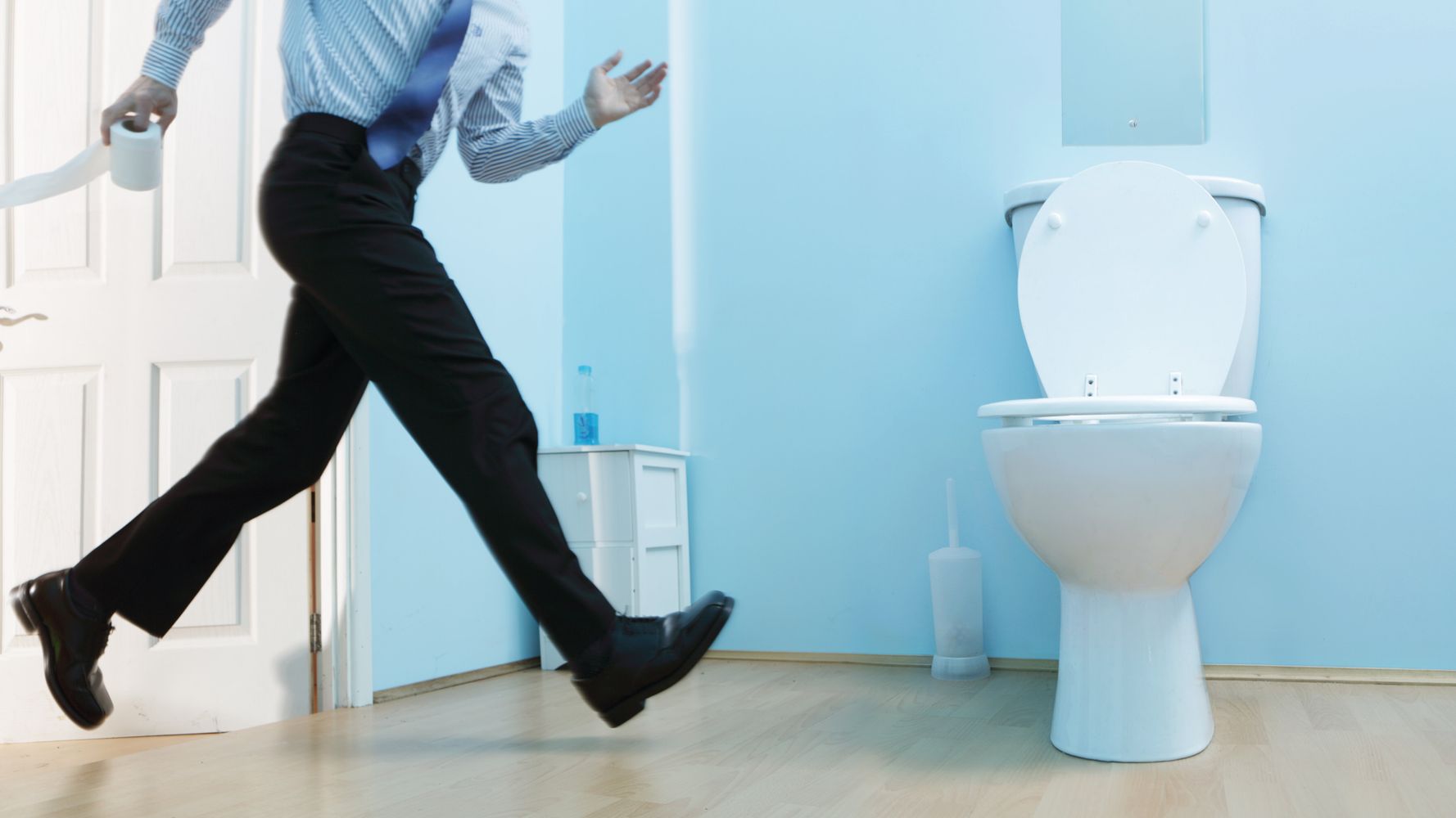 Man Boy Busting For A Pee Restroom Bathroom Toilet Door Joke Sign