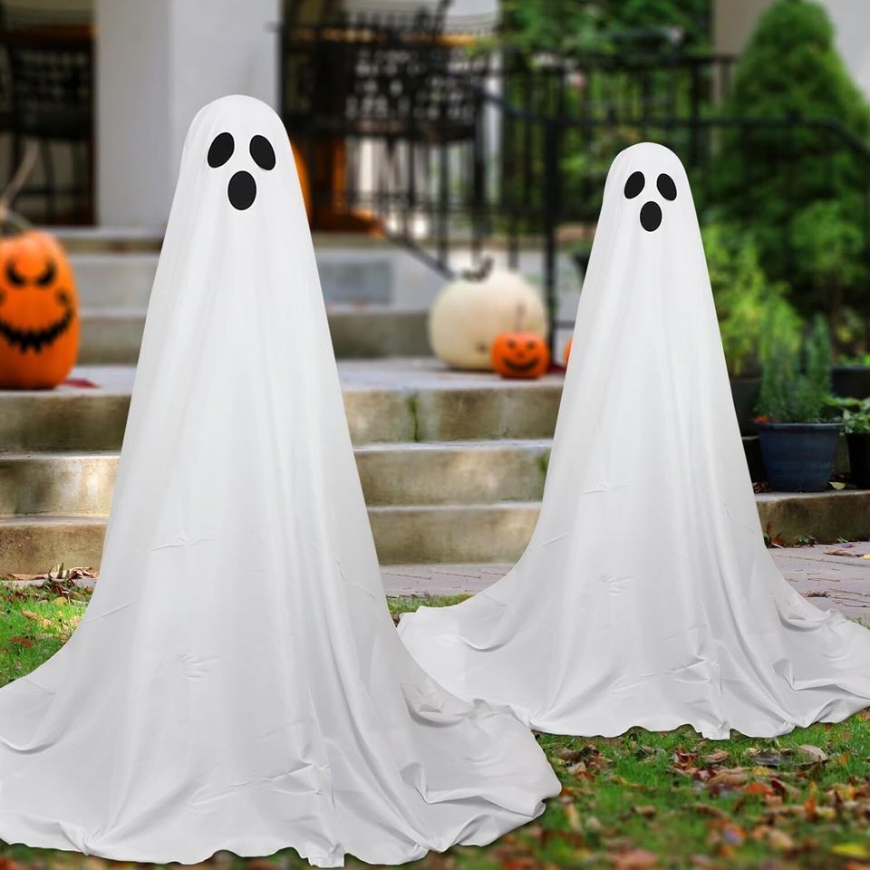 Viral Halloween Decorations You Need Scoop Up This Year | HuffPost Life
