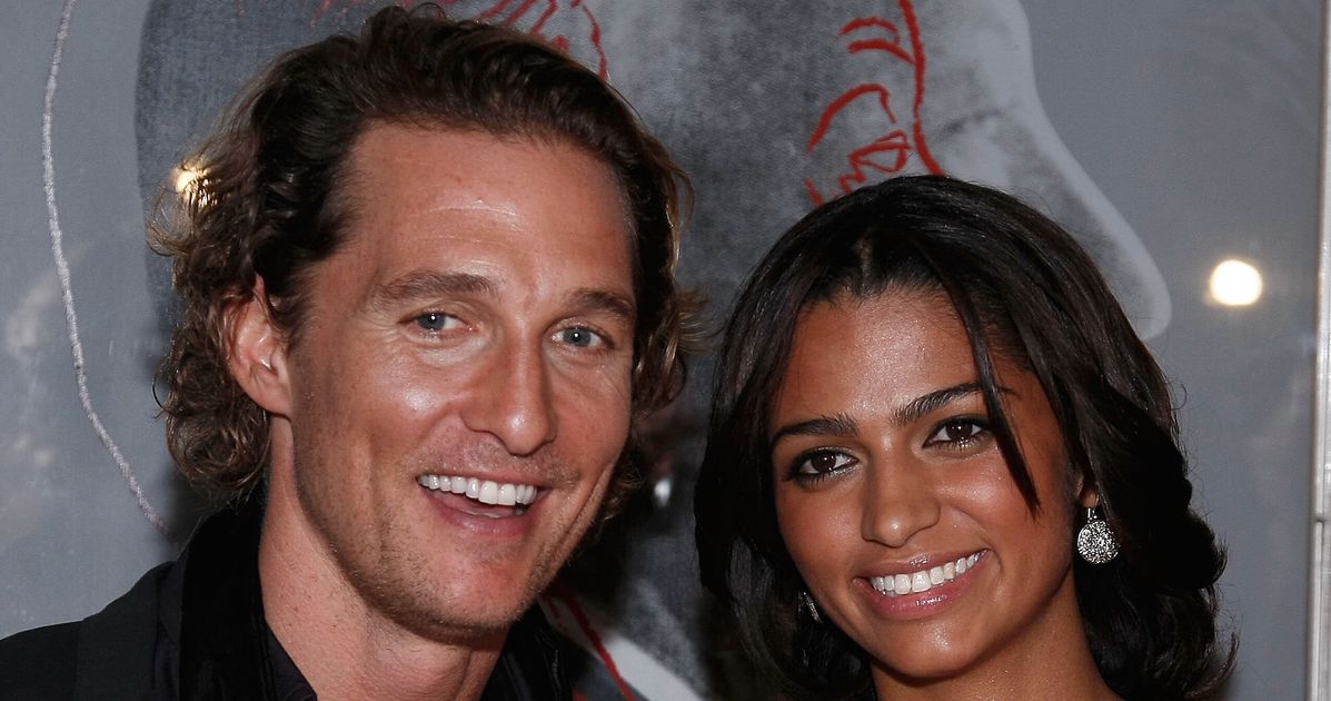 Matthew McConaughey confirma que su familia sometió a su esposa Camila Alves a ‘iniciaciones’