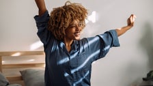 

    This May Be The Best Temperature Range For Sleep, According To A Study

...