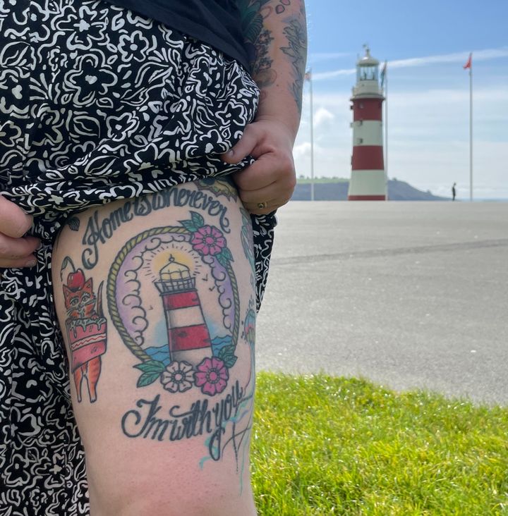 Rosalie chose to get her thigh tattooed as it’s a part of her body that she used to hate. She got the tattoo when she was in her third year at uni in Plymouth and it’s by Sophie Adamson (@sophieadamson_tattoo)