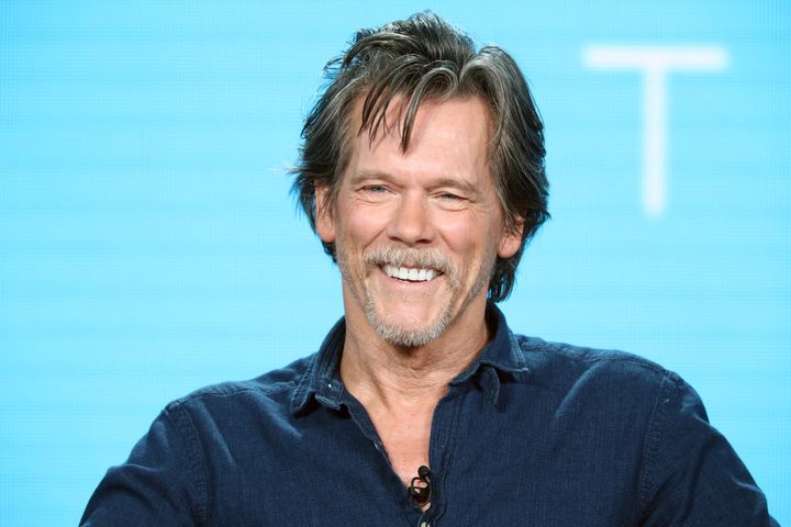 Kevin Bacon said he rejected "Footloose" fame so much, he would go as far as to pay off DJs at weddings to not play the classic "Footloose" song.
