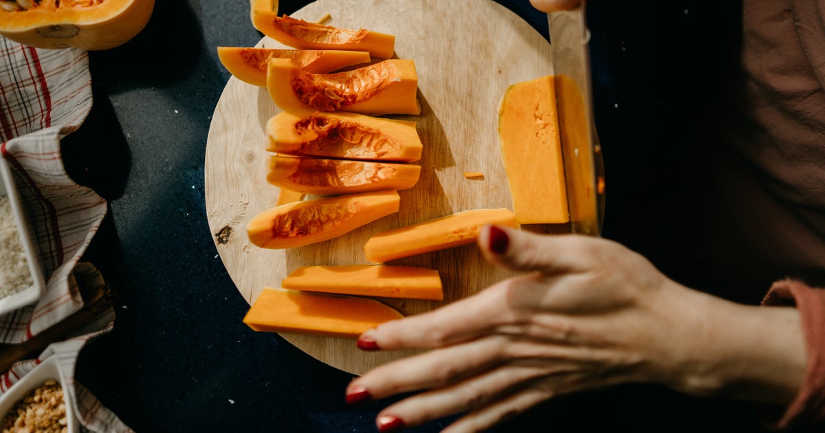 How To Safely Cut Squash Without Losing Any Fingers