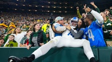 Packers Fan Pulls Despicable Move On Detroit Lions Receiver Packers Fan Pulls Despicable Move On Detroit Lions Receiver