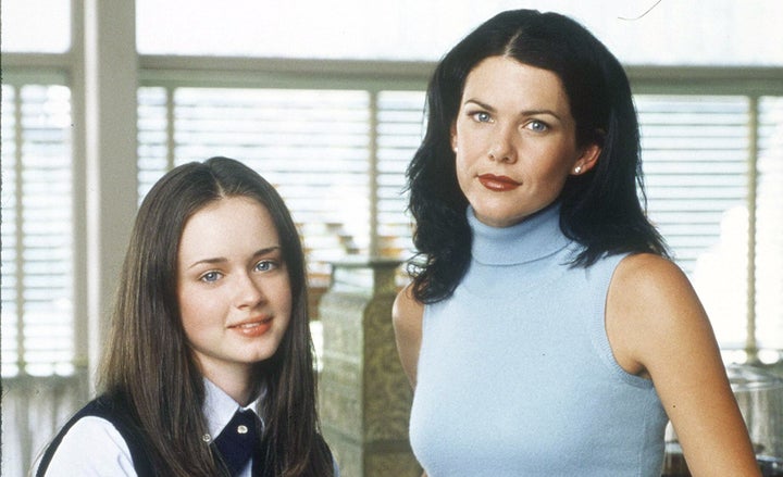 Alexis Bledel and Lauren Graham in Gilmore Girls