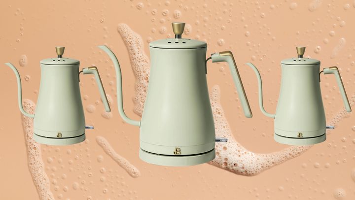 Gooseneck kettle in sage green