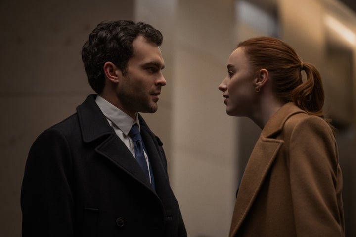 Fair Play stars Alden Ehrenreich as Luke and Phoebe Dynevor as Emily 