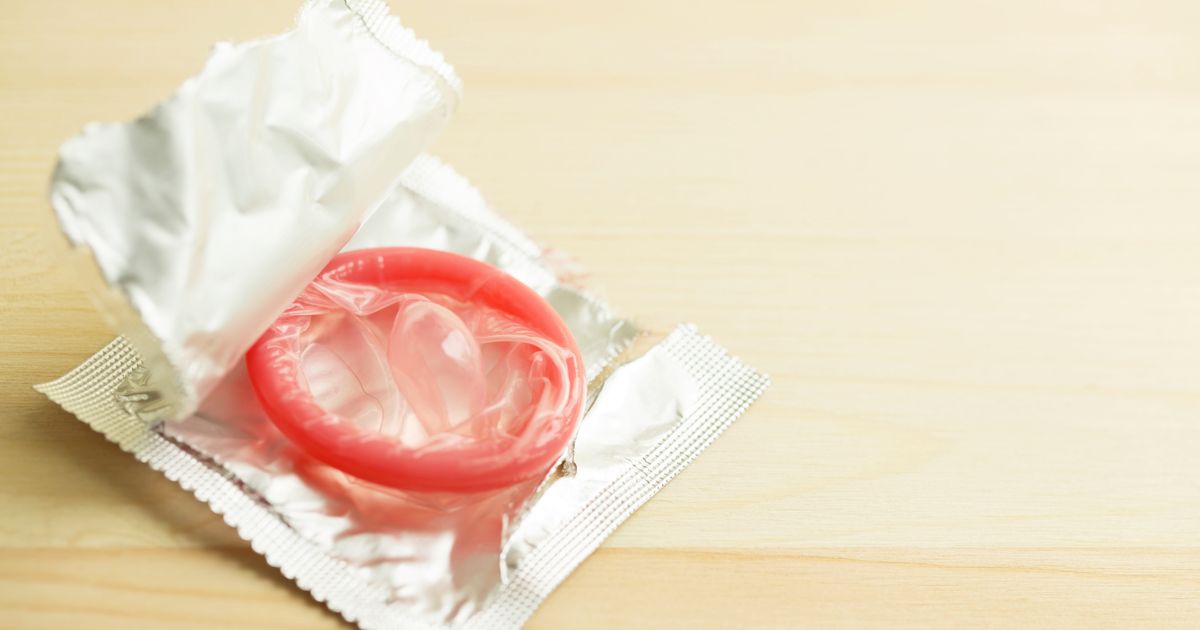Newsom s’oppose au mandat gratuit du préservatif dans les écoles de Californie