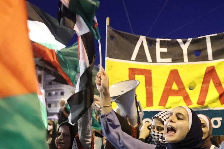 Συγκέντρωση αλληλεγγύης στους Παλαιστίνιους στη πρεσβεία του Ισραήλ. Δευτέρα 9 Οκτωβρίου 2023 (ΓΙΩΡΓΟΣ ΚΟΝΤΑΡΙΝΗΣ/EUROKINISSI)