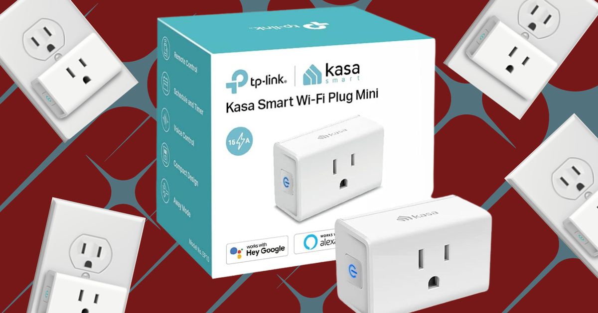 TP-Link Kasa Outdoor Smart Plug, Smart Home Wi-Fi Outlet Timer