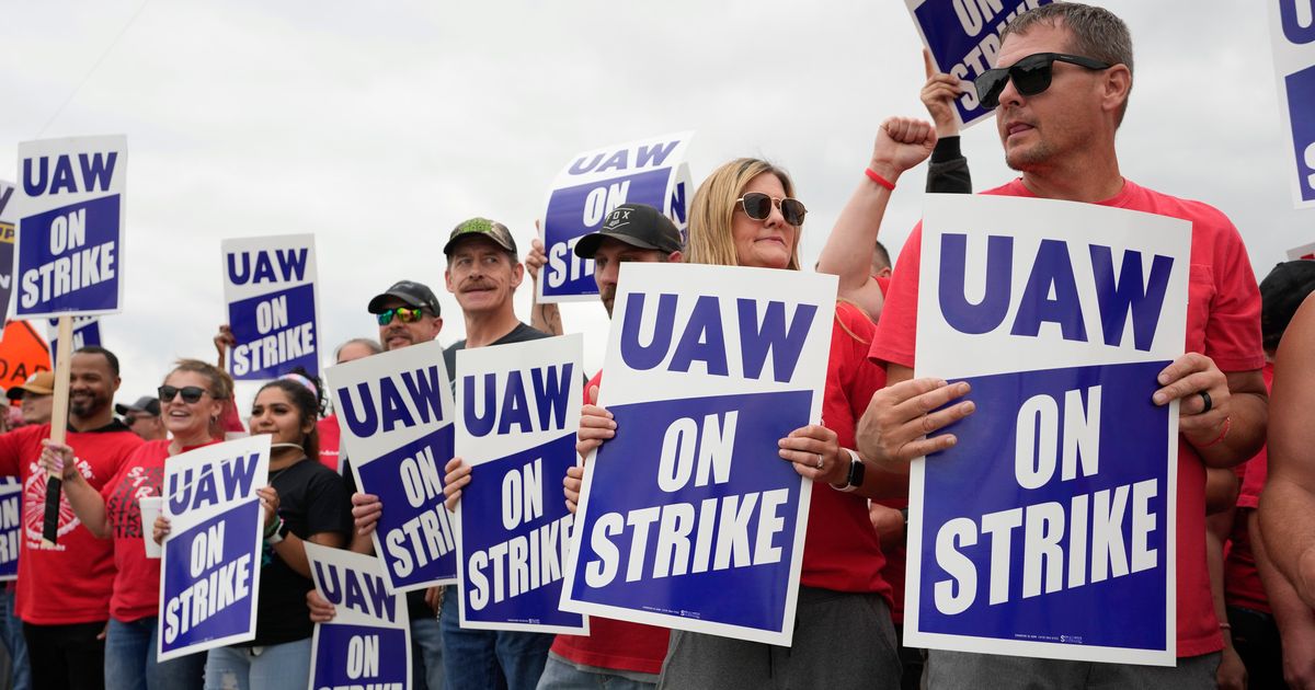The Auto Workers Strike Just Hit Ford Where It Hurts