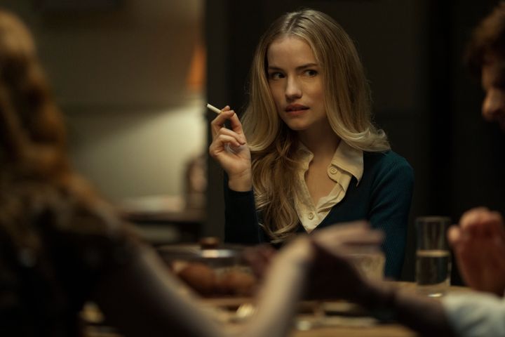 Willa Fitzgerald as Young Madeline