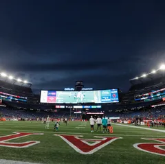 Lions' Amon-Ra St Brown met with beer shower upon Lambeau Leap