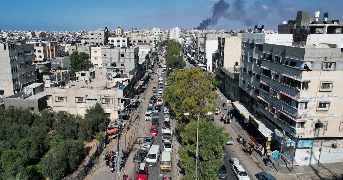 Une mère palestinienne craint pour l’avenir de ses enfants après avoir évacué la ville de Gaza