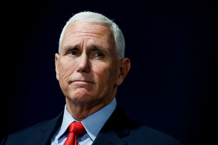 The campaign of Republican presidential candidate and former Vice President Mike Pence has just $1.2 million in the bank. 