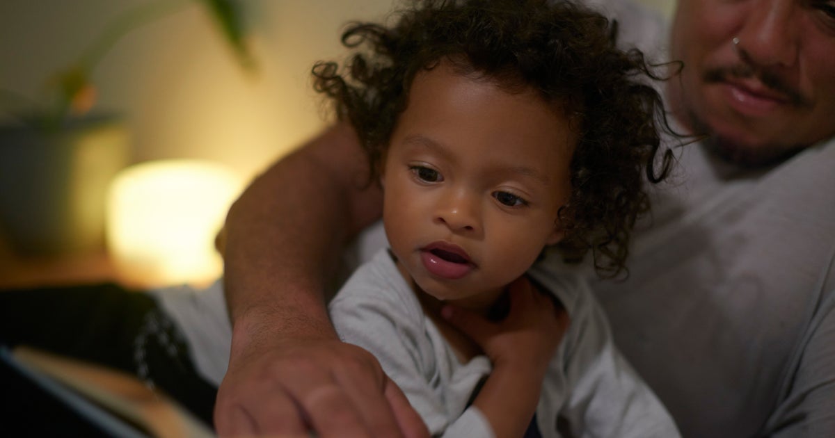 the-hilarious-chaotic-reality-of-bedtime-with-2-year-olds-huffpost