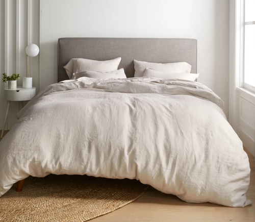 Quince's linen duvet cover
