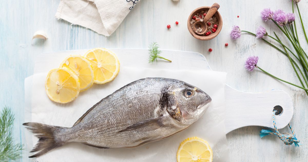 11 Red Flags The Seafood You’re About To Buy Is Going Bad