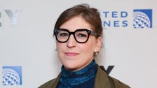 Mayim Bialik Calls Out ‘SNL’ For Once Using ‘Jewface’ To Mock Her As A Teen