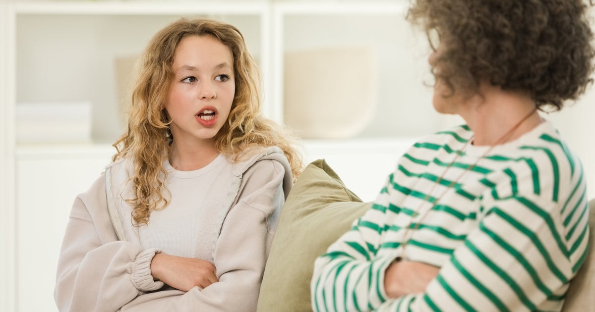What Can I Do When My Teen Claps Back With: 'You Can't Make Me'? - Vimarsana News