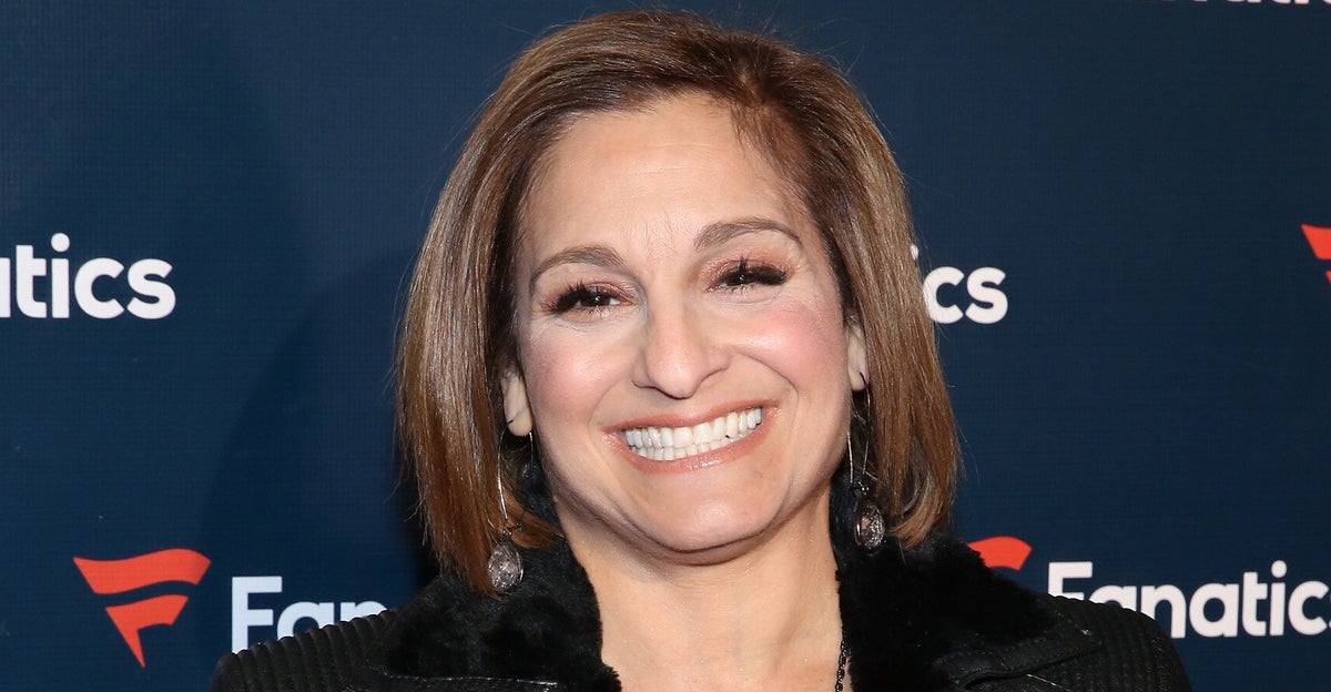 Olympian Mary Lou Retton Experiences ‘Scary Setback’ While In ICU, Daughter Says Olympian Mary Lou Retton Experiences ‘Scary Setback’ While In ICU, Daughter Says