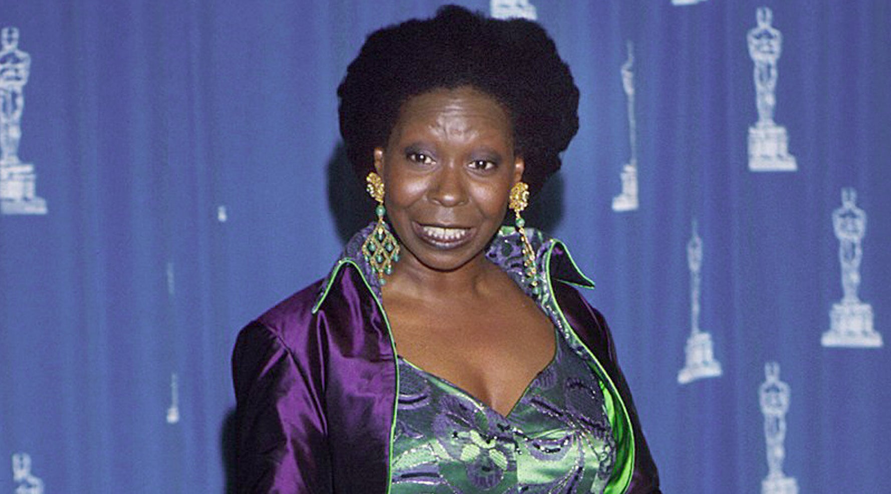 whoopi goldberg oscar dress Who: Wearing: Christian Siriano.FW25 RTW Where: 2025 Oscars It Hurt My Feelings': Whoopi