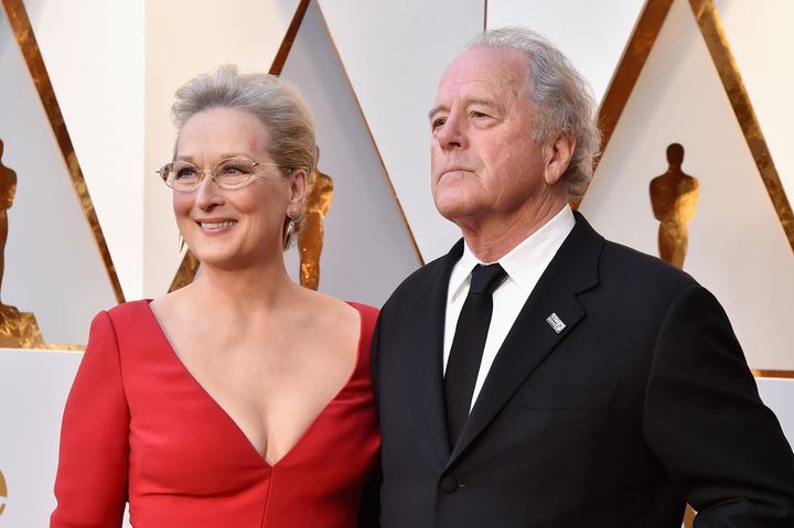 Streep and Gummer pose for photos at the Academy Awards in March 2018.