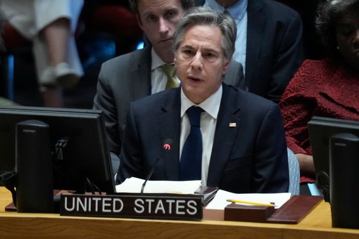 Ο υπουργός Εξωτερικών των Ηνωμένων Πολιτειών Antony Blinken μιλάει κατά τη διάρκεια συνεδρίασης του Συμβουλίου Ασφαλείας στην έδρα των Ηνωμένων Εθνών, Τρίτη 24 Οκτωβρίου 2023.